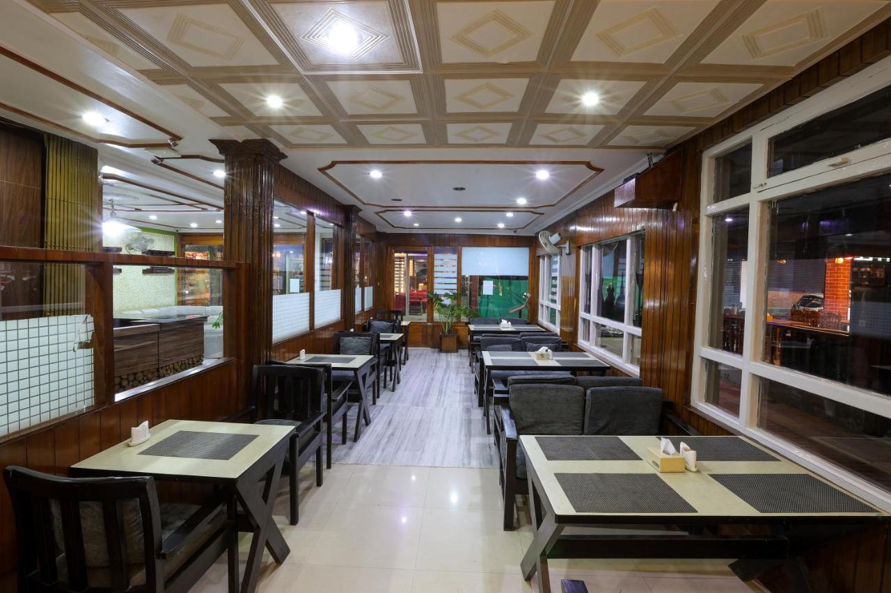 Hotel Sekai Катманду Экстерьер фото