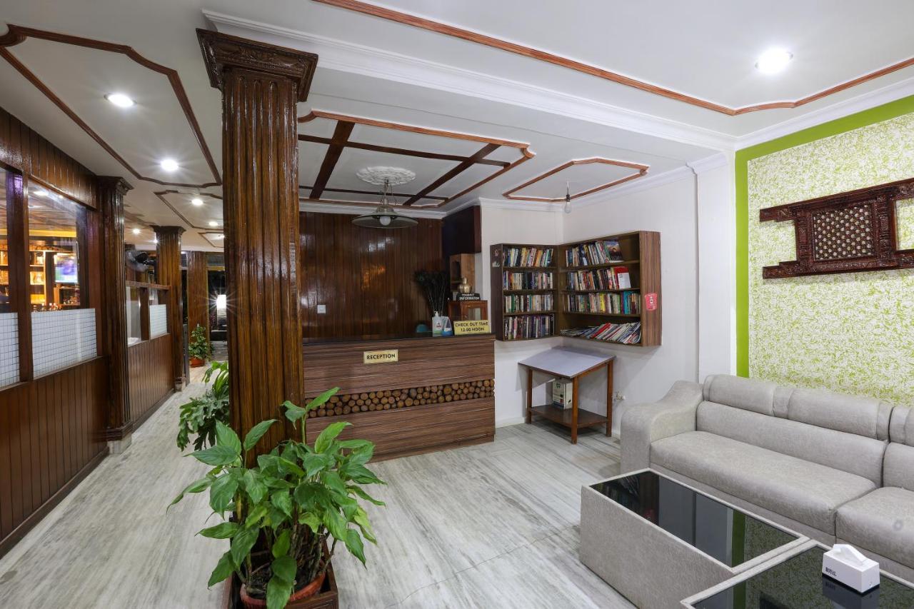 Hotel Sekai Катманду Экстерьер фото