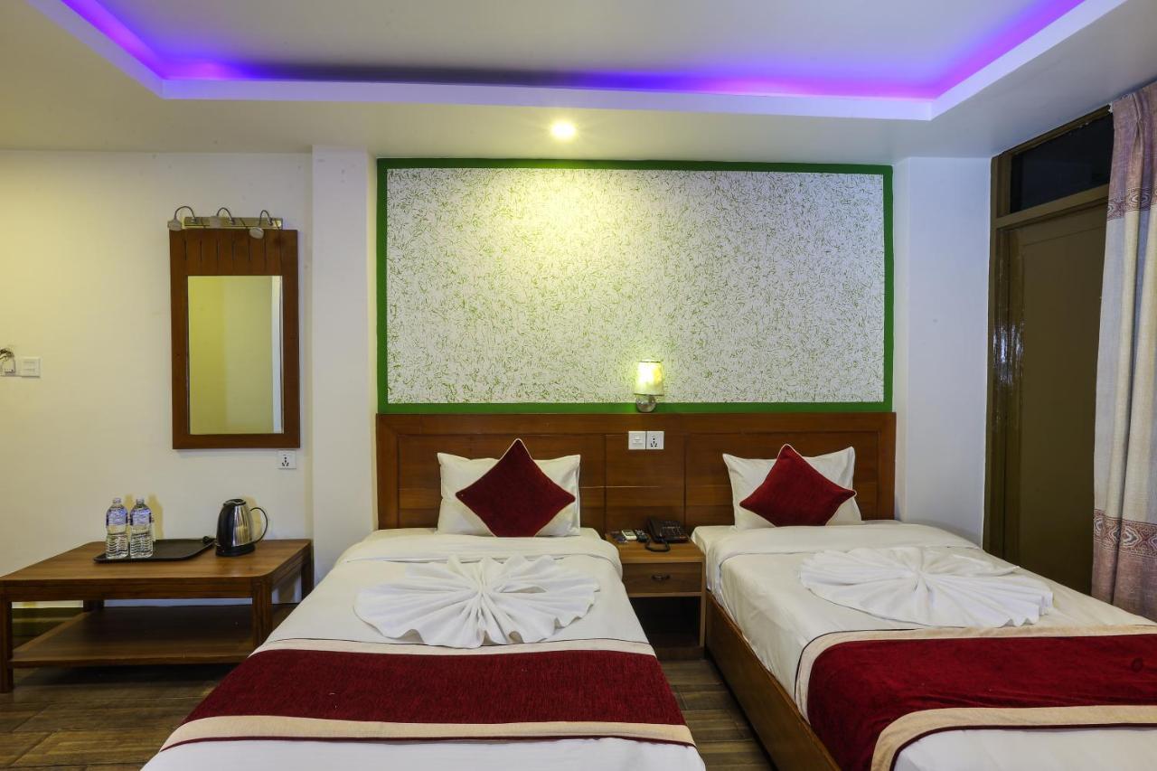 Hotel Sekai Катманду Экстерьер фото