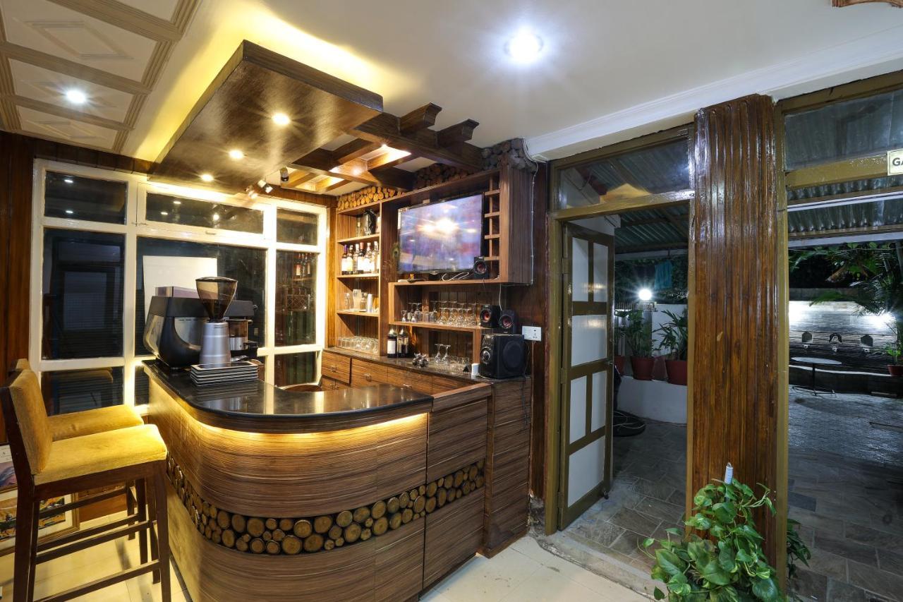 Hotel Sekai Катманду Экстерьер фото