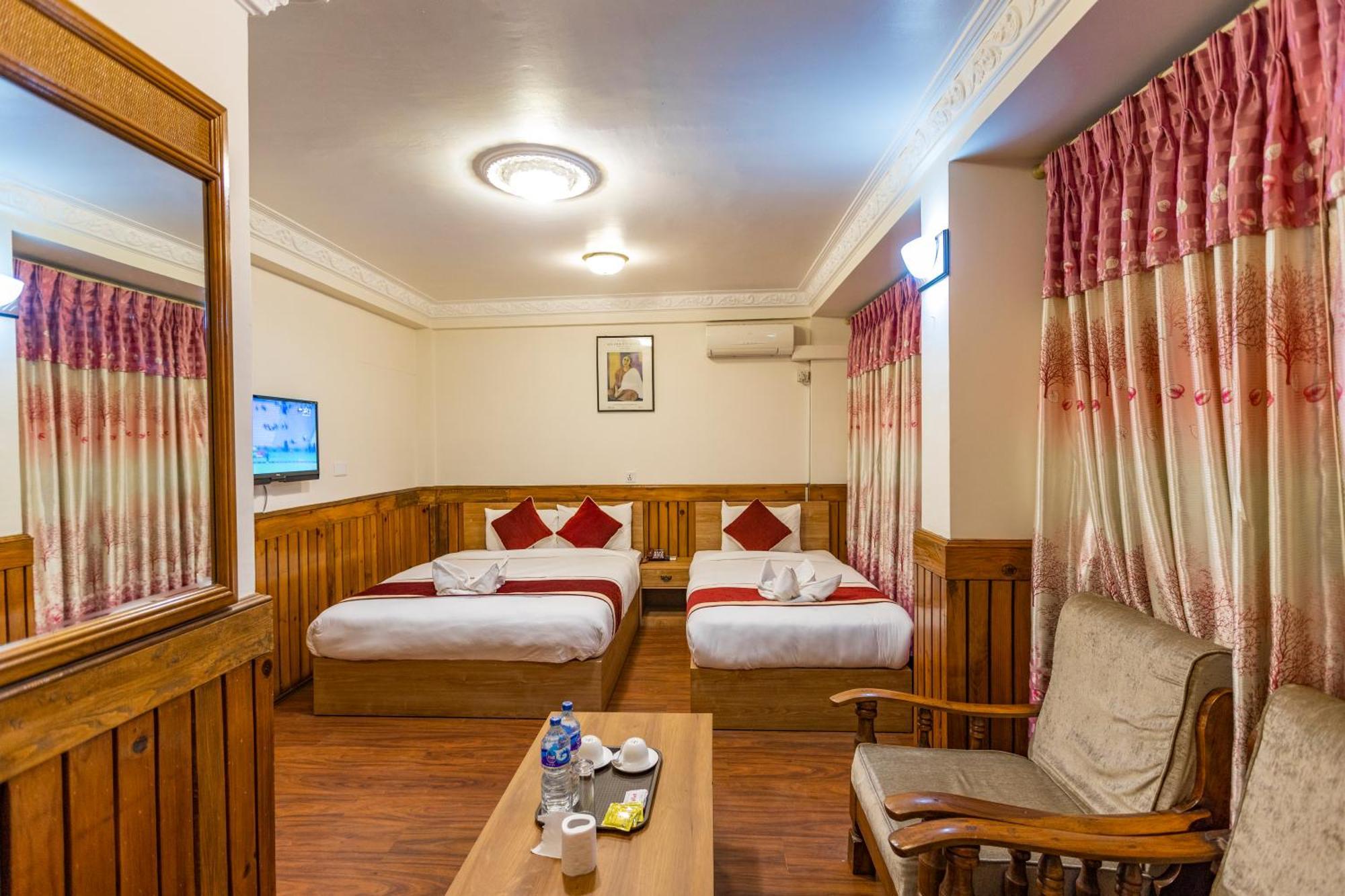 Hotel Sekai Катманду Экстерьер фото