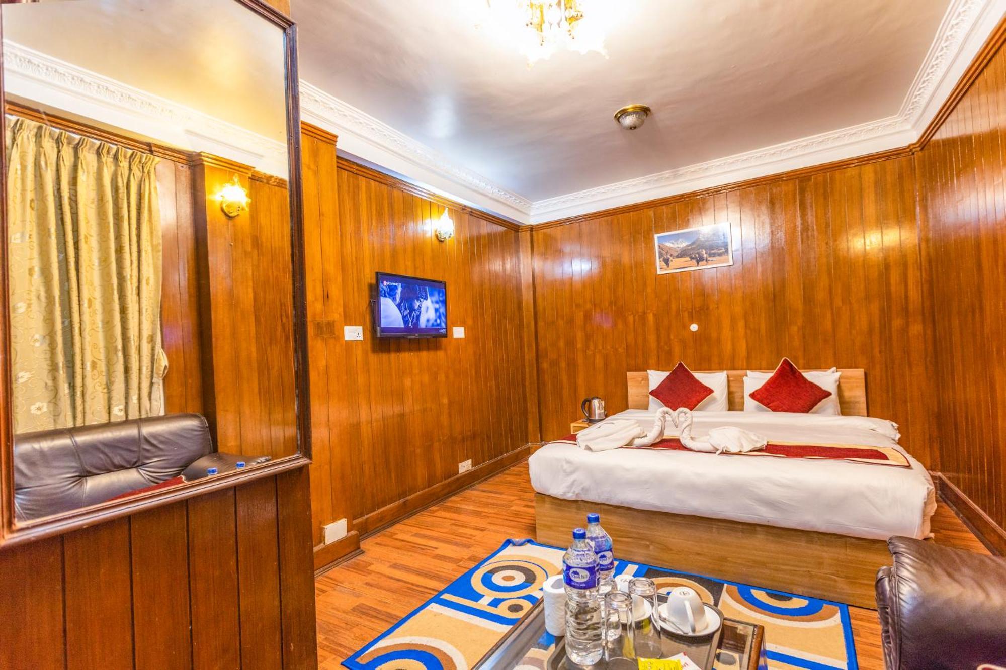 Hotel Sekai Катманду Экстерьер фото